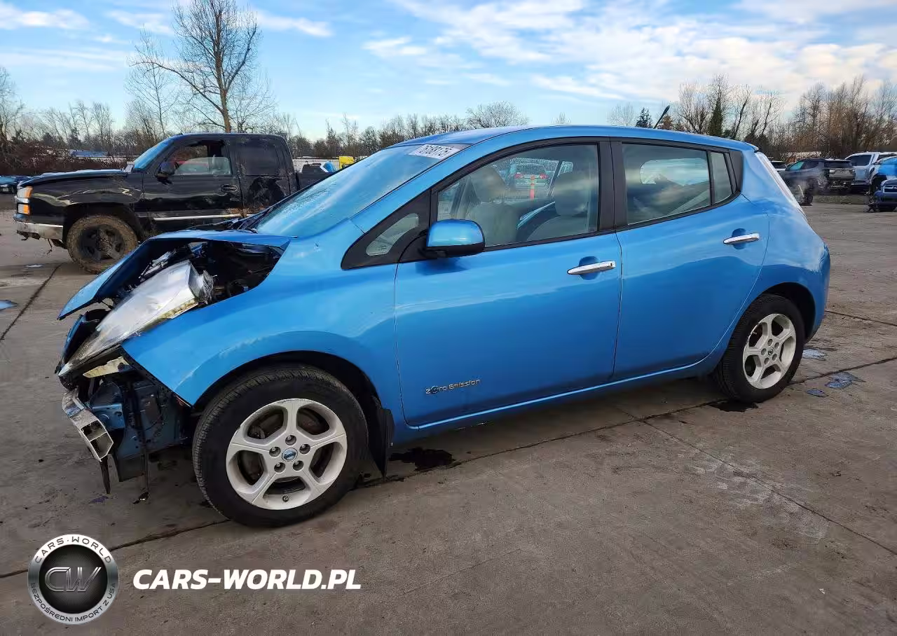 2013 Nissan Leaf S