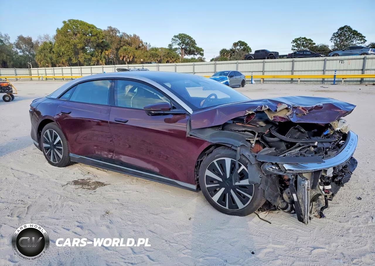 2025 Lucid Motors Air Touring VIN:50EA1TEA4SA005196 - 4