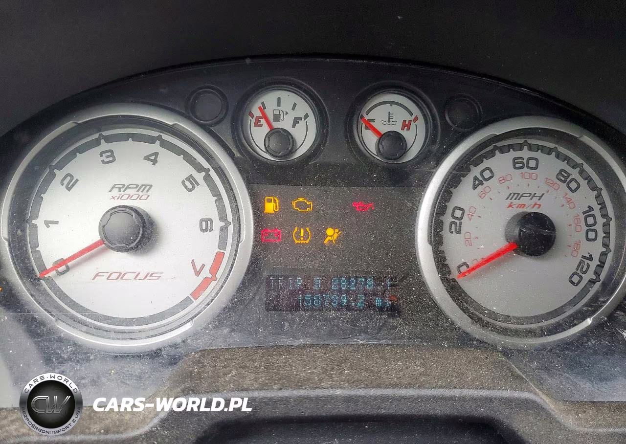 2008 Ford Focus Se VIN:1FAHP33N48W169038 - 9