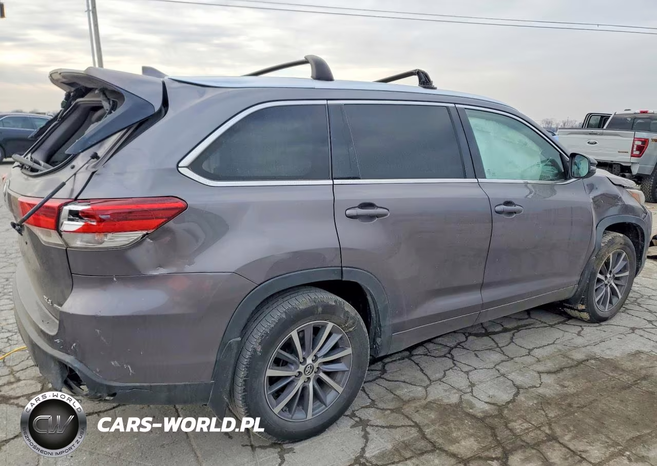 2017 Toyota Highlander Se VIN:5TDJZRFH2HS470101 - 3