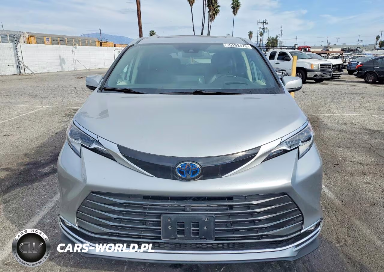 2021 Toyota Sienna Limited VIN:5TDERKEC6MS022615 - 5