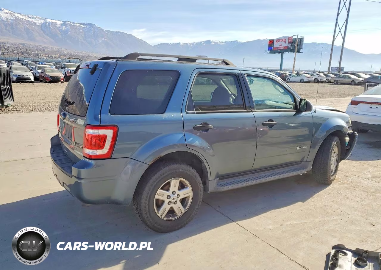 2011 Ford Escape Hybrid VIN:1FMCU5K37BKB50678 - 3