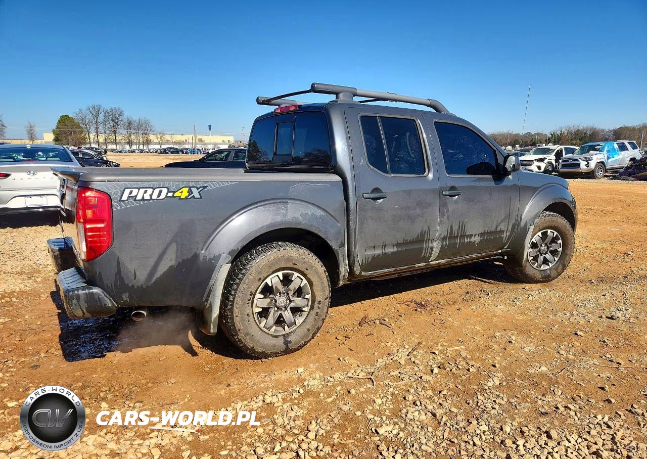 2015 Nissan Frontier S VIN:1N6AD0EV3FN730670 - 3