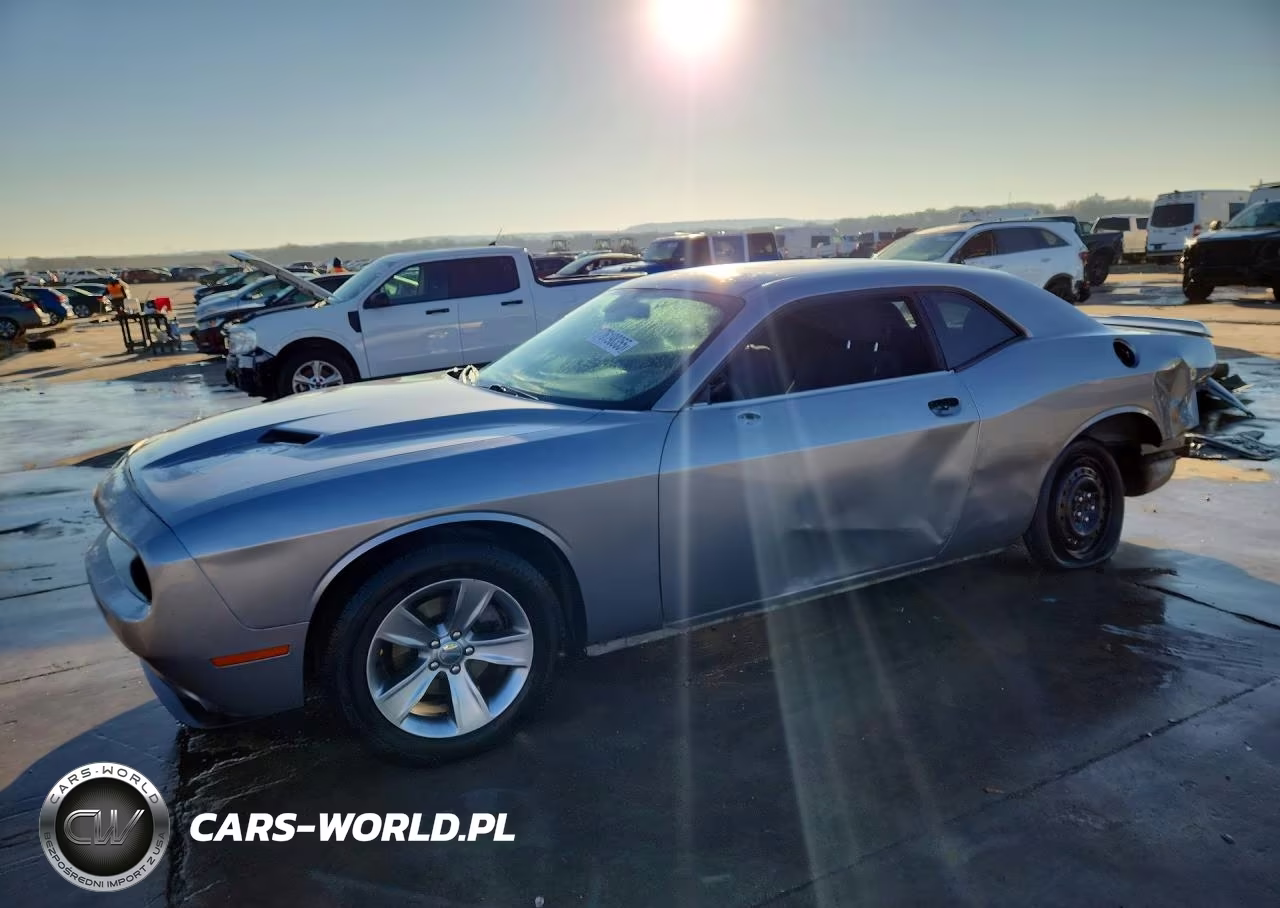 2018 Dodge Challenger Sxt
