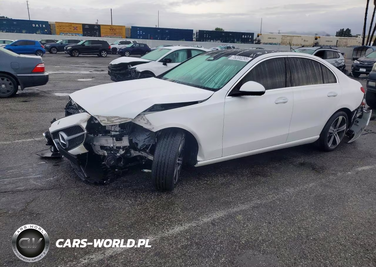 2025 Mercedes-Benz C 300