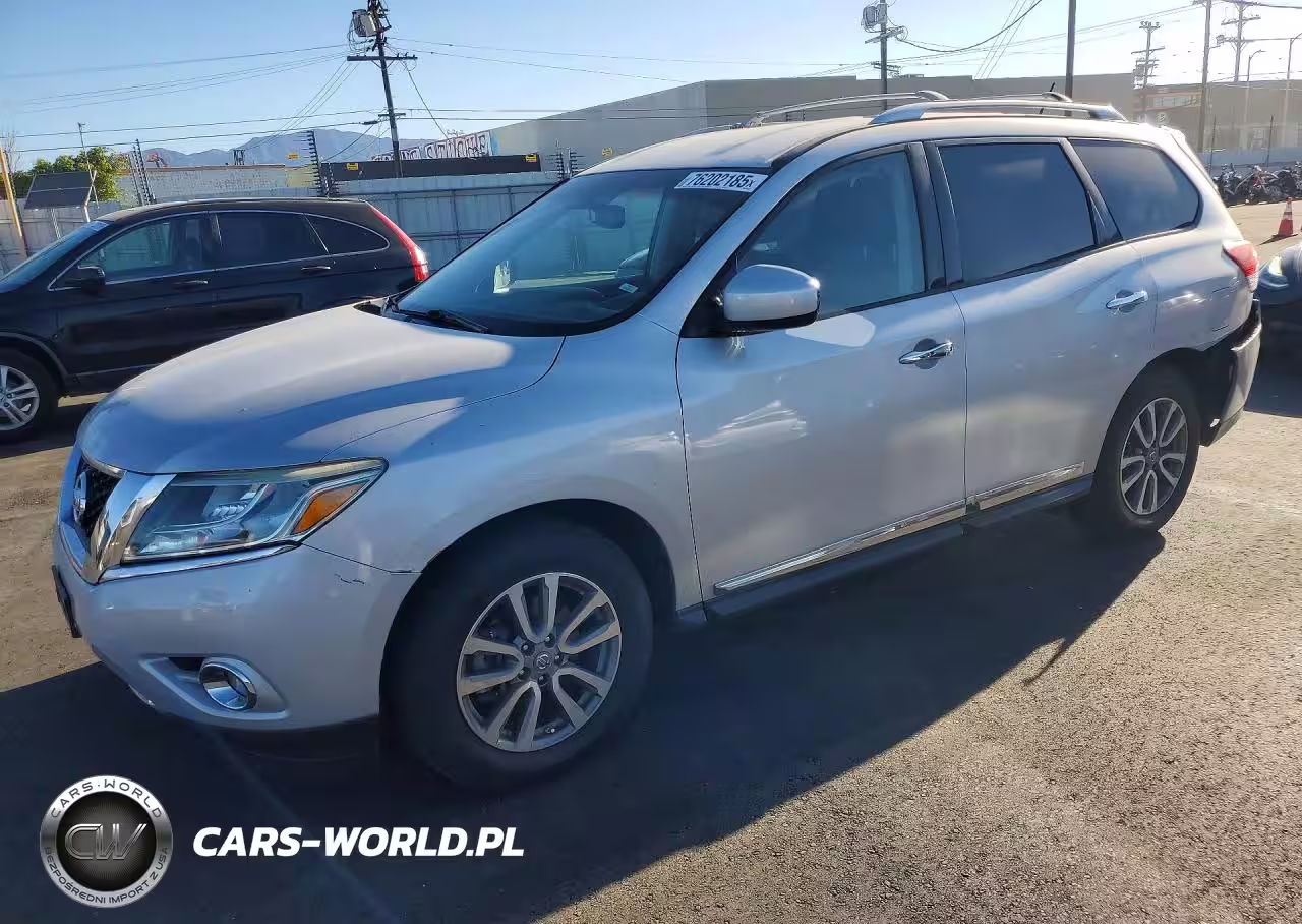 2015 Nissan Pathfinder S