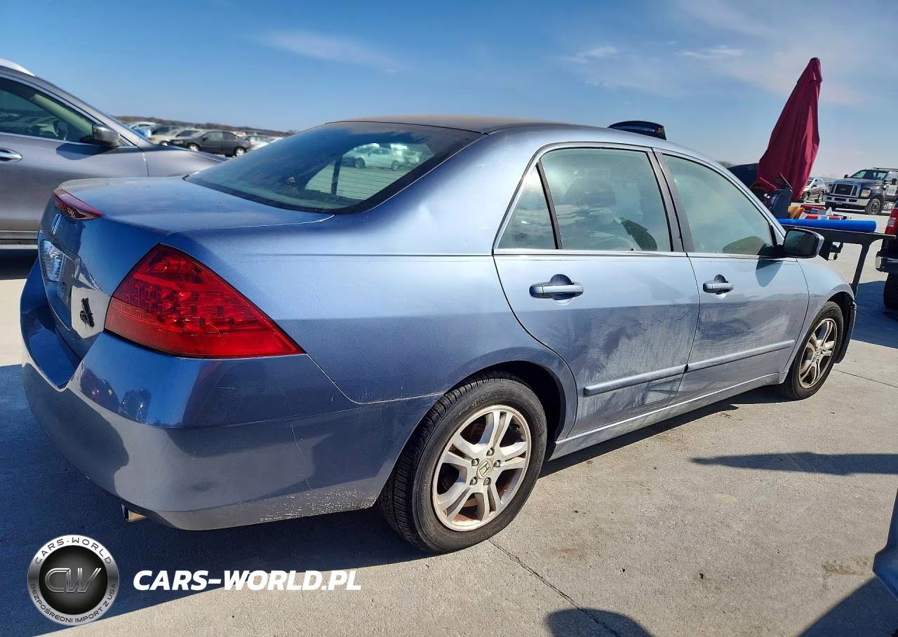 2007 Honda Accord Ex VIN:1HGCM56747A008742 - 3
