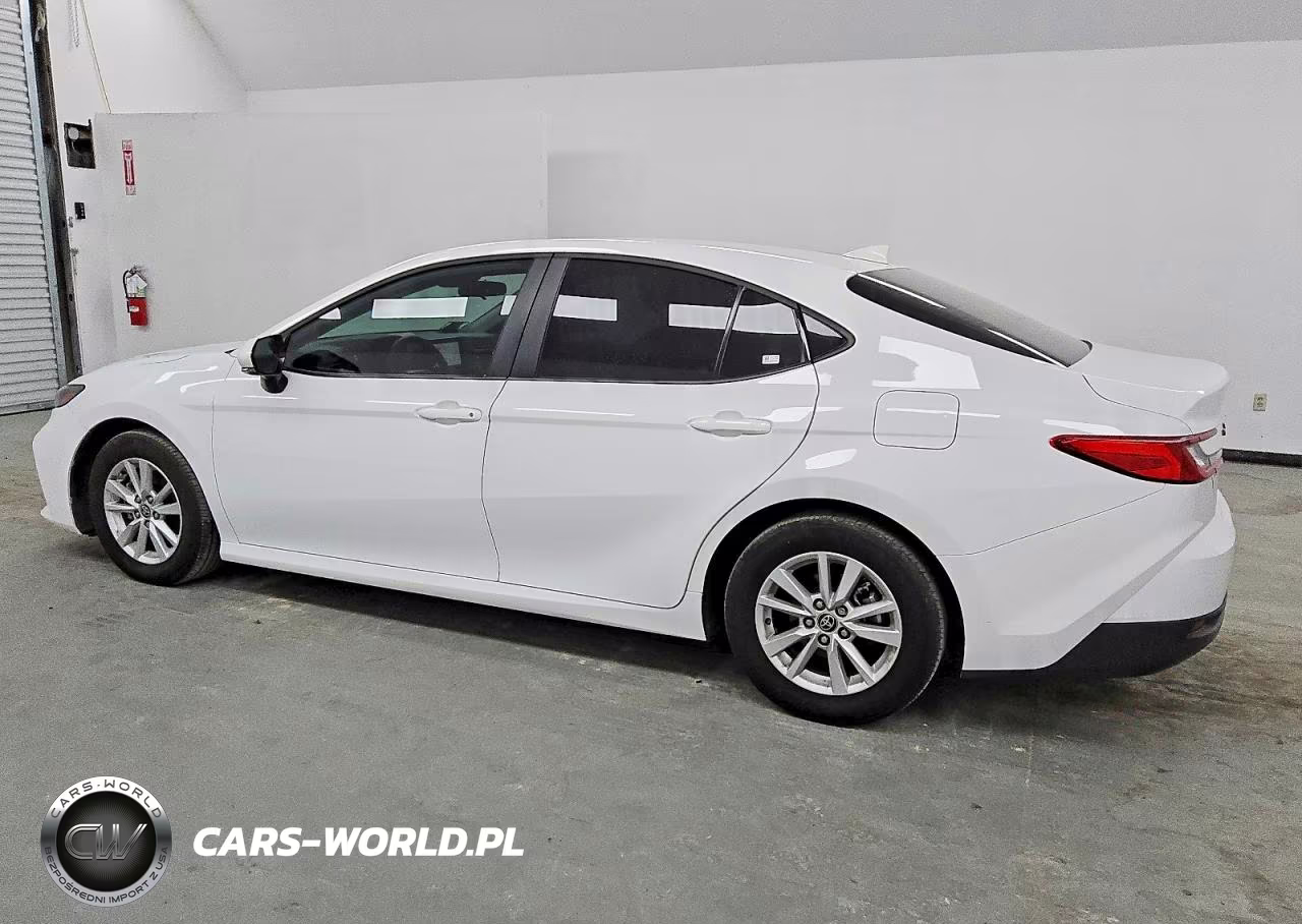 2025 Toyota Camry Le VIN:4T1DAACK6SU150221 - 2