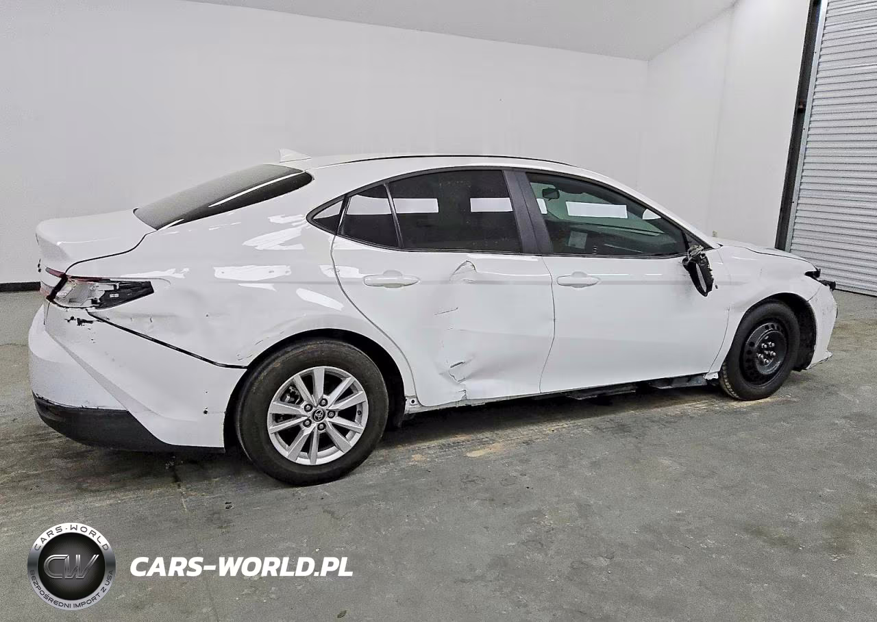 2025 Toyota Camry Le VIN:4T1DAACK6SU150221 - 3