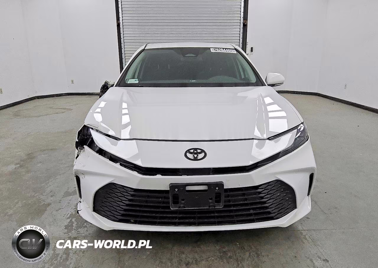 2025 Toyota Camry Le VIN:4T1DAACK6SU150221 - 5