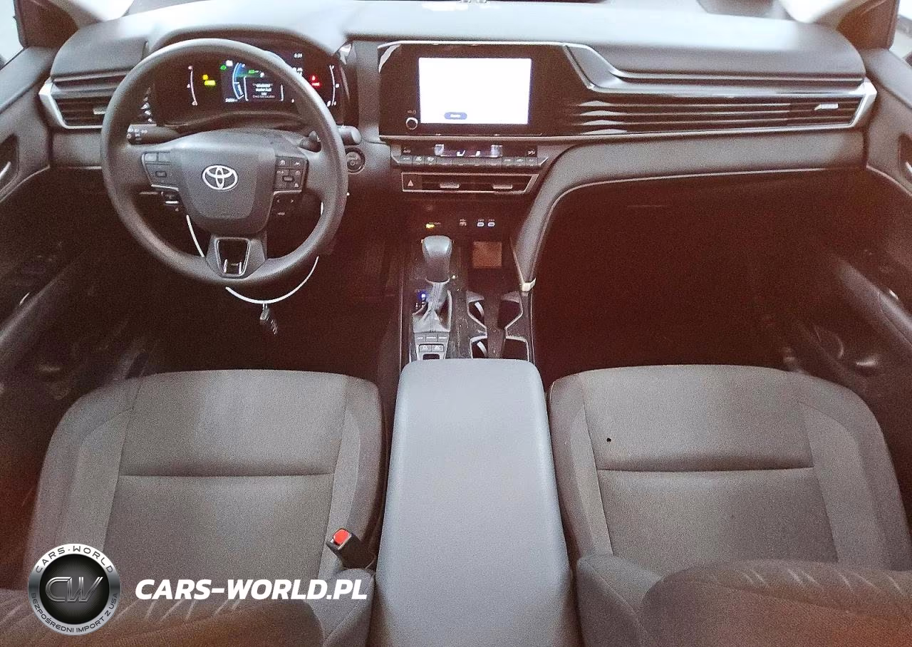 2025 Toyota Camry Le VIN:4T1DAACK6SU150221 - 8