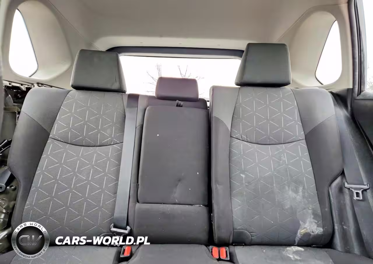 2020 Toyota Rav4 Xle VIN:2T3P1RFV8LW120034 - 10