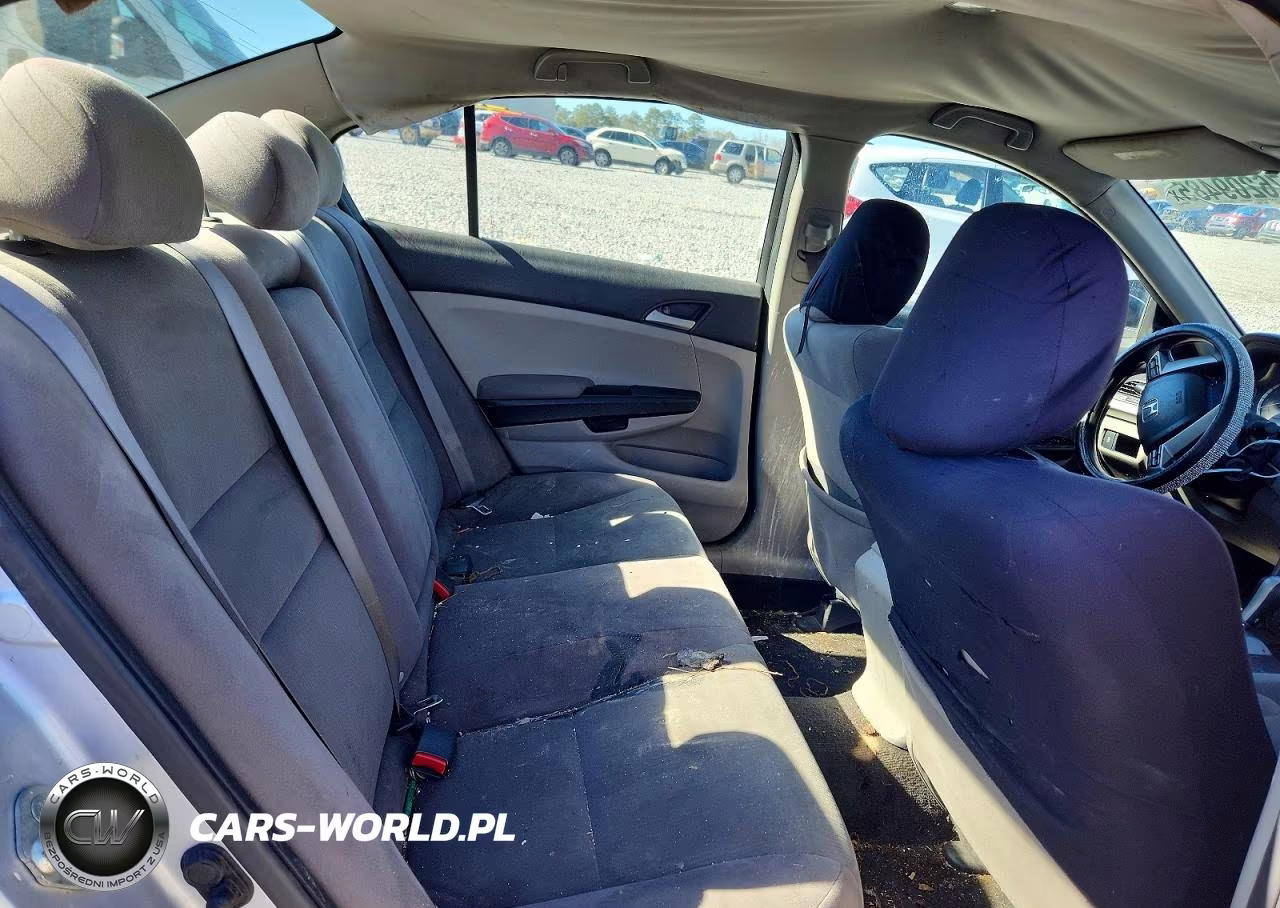 2011 Honda Accord Lx VIN:1HGCP2F3XBA112972 - 10