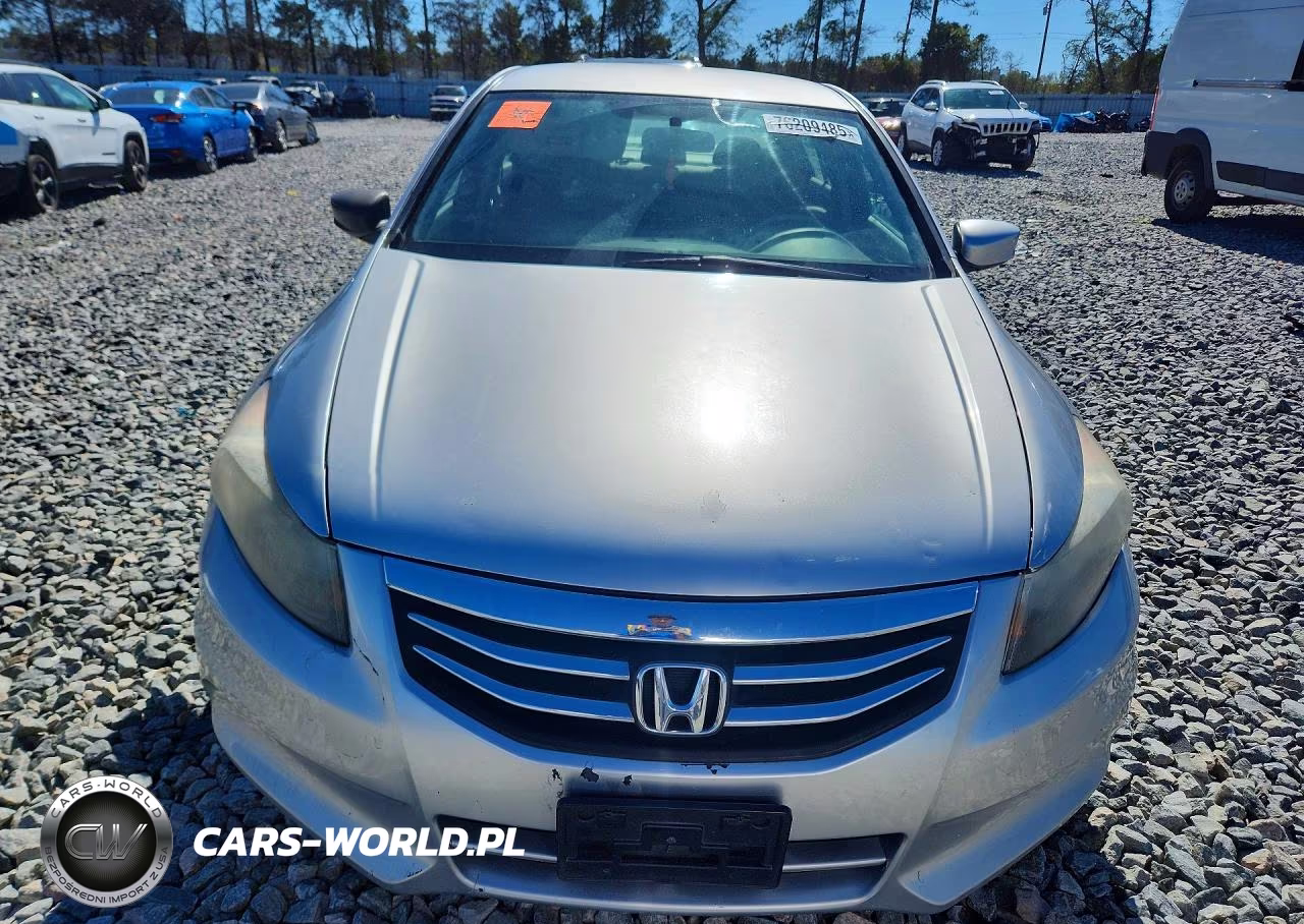 2011 Honda Accord Lx VIN:1HGCP2F3XBA112972 - 5