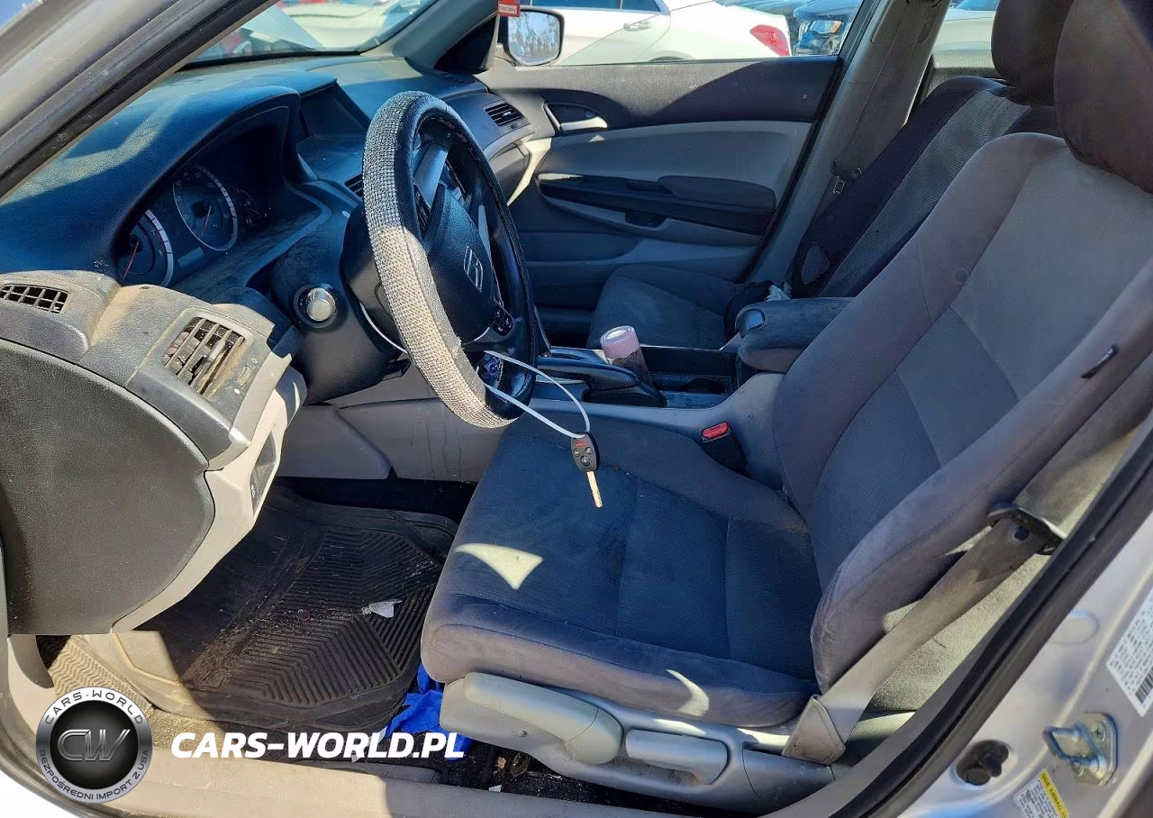2011 Honda Accord Lx VIN:1HGCP2F3XBA112972 - 7