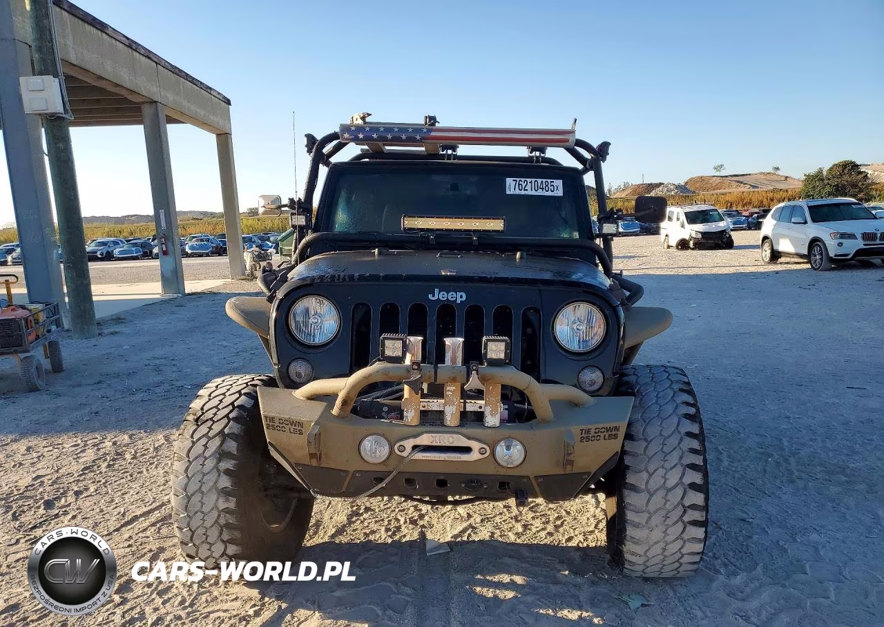 2017 Jeep Wrangler Unlimited Sport VIN:1C4BJWDG9HL639634 - 5