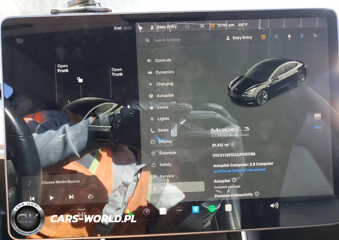 2018 Tesla Model 3 VIN:5YJ3E1EA2JF051766 - 9