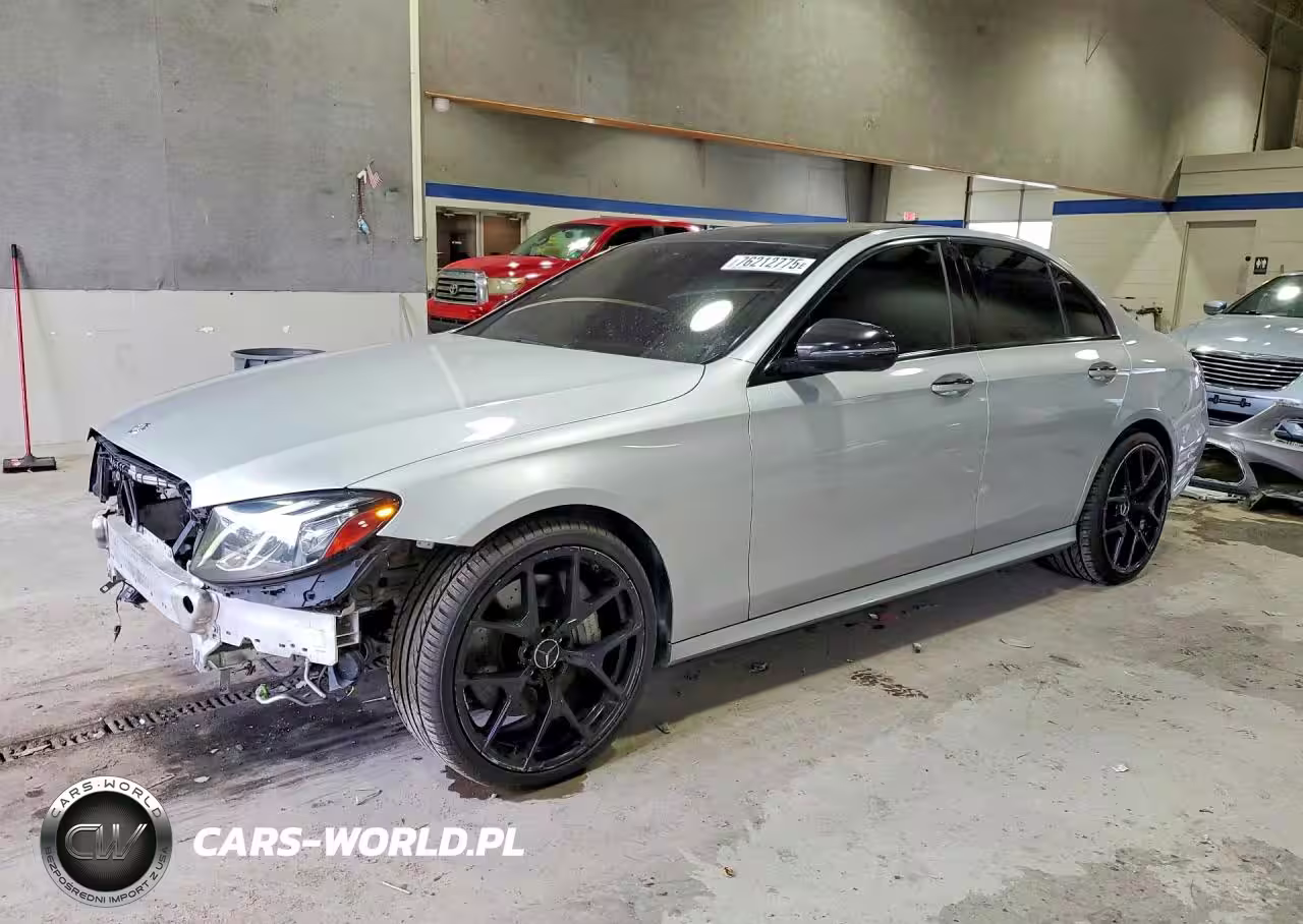 2017 Mercedes-Benz E 300