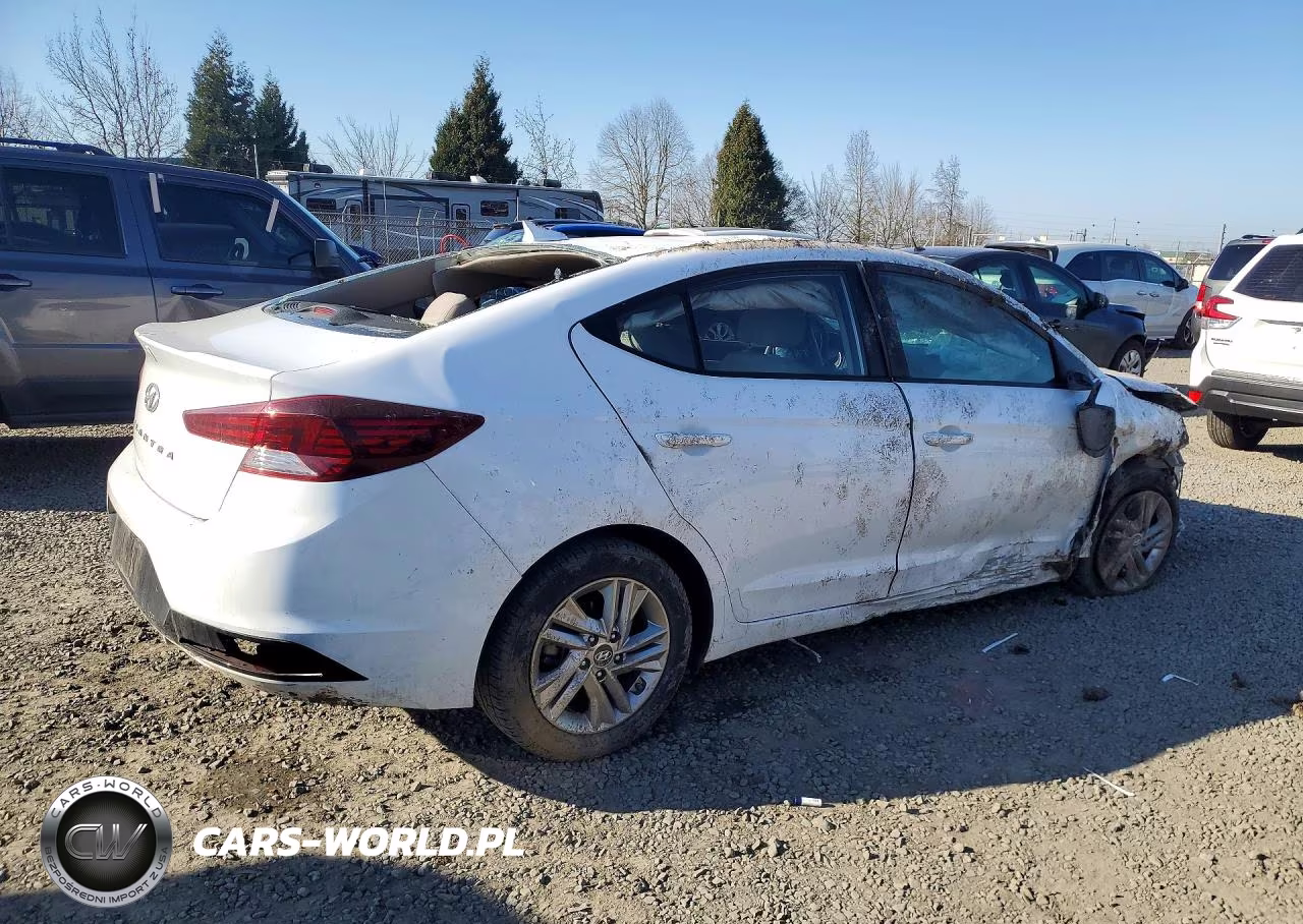 2019 Hyundai Elantra Sel VIN:5NPD84LF2KH442799 - 3