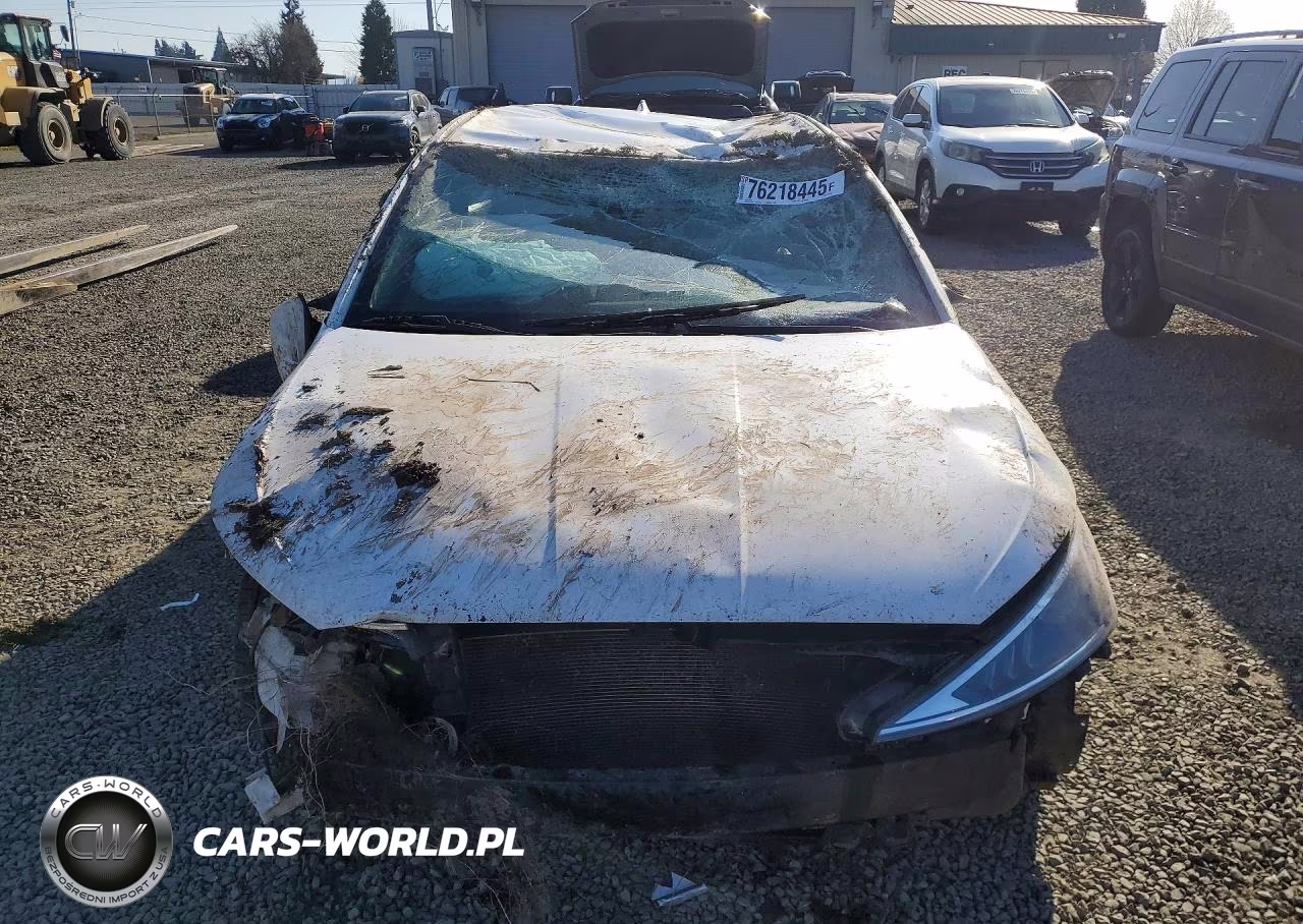 2019 Hyundai Elantra Sel VIN:5NPD84LF2KH442799 - 5