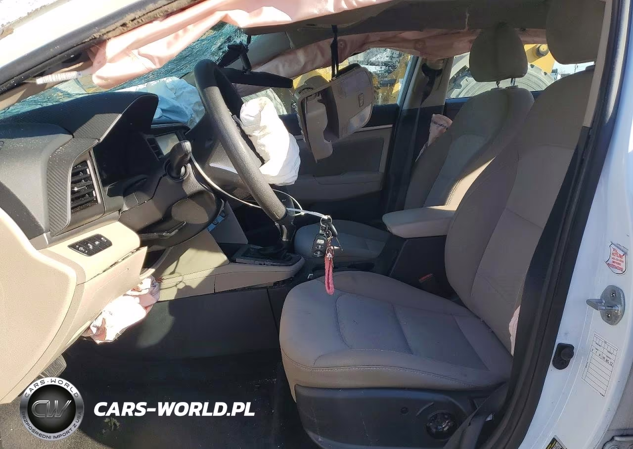 2019 Hyundai Elantra Sel VIN:5NPD84LF2KH442799 - 7