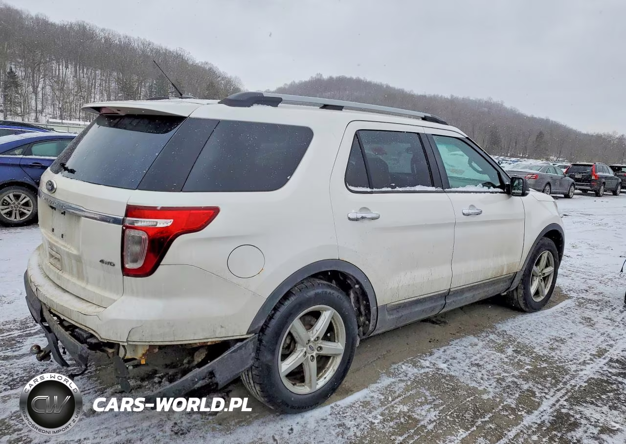 2011 Ford Explorer Xlt VIN:1FMHK8D89BGA82702 - 3