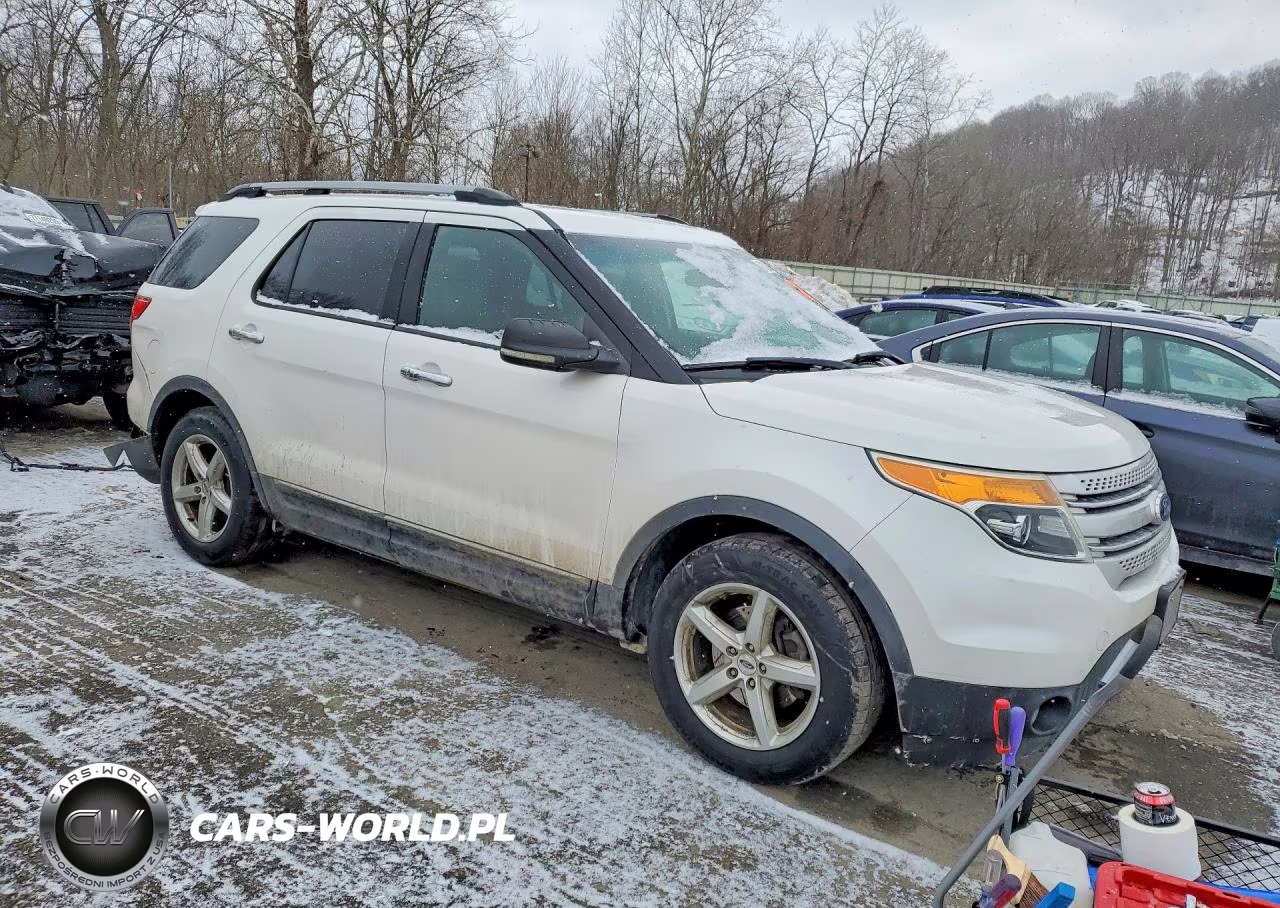 2011 Ford Explorer Xlt VIN:1FMHK8D89BGA82702 - 4