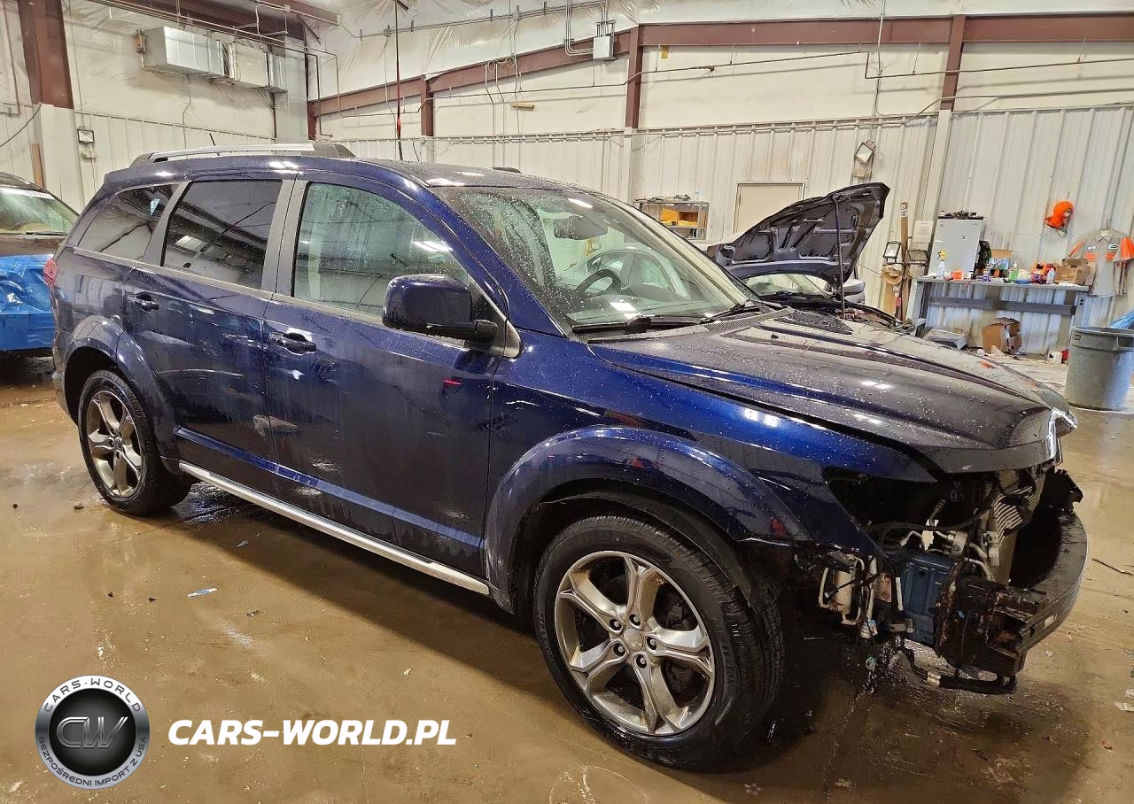 2017 Dodge Journey Crossroad VIN:3C4PDDGG0HT615451 - 4