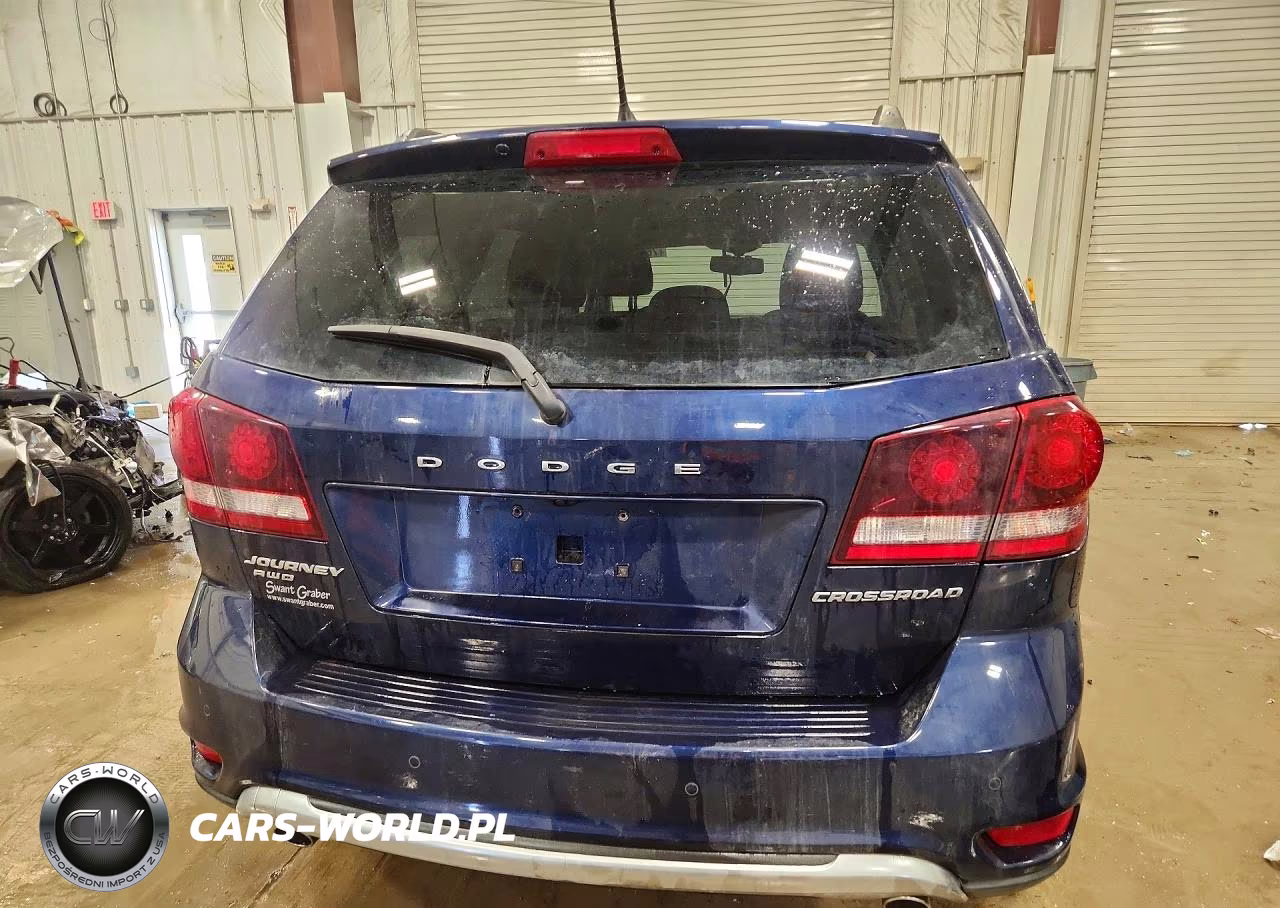 2017 Dodge Journey Crossroad VIN:3C4PDDGG0HT615451 - 6