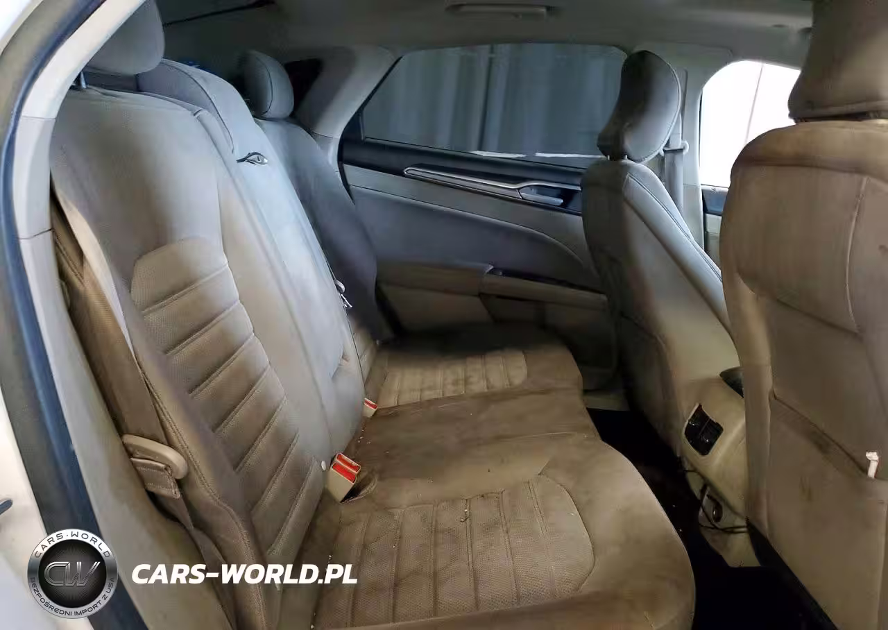 2019 Ford Fusion Se VIN:3FA6P0LU4KR206273 - 10