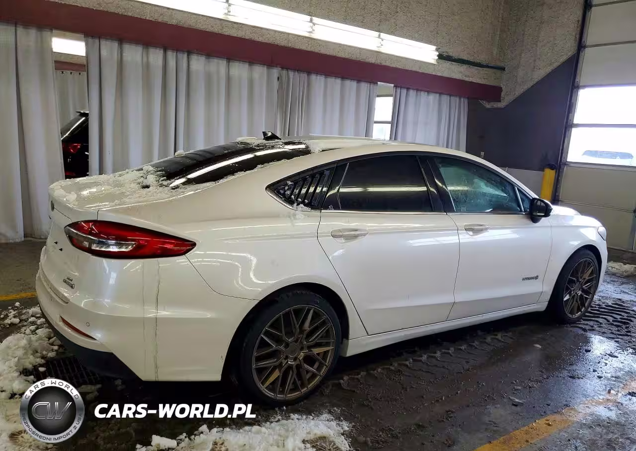 2019 Ford Fusion Se VIN:3FA6P0LU4KR206273 - 3