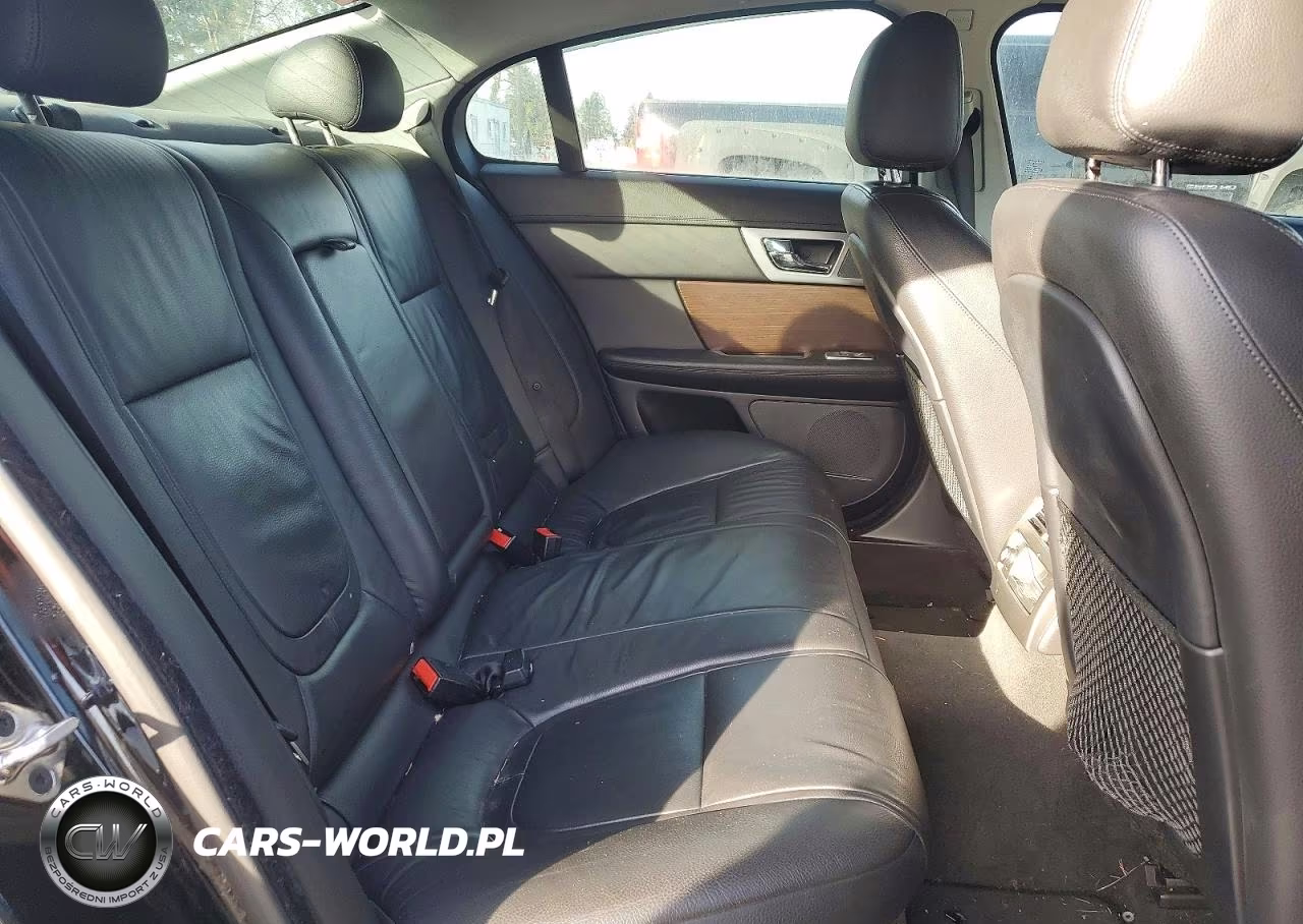 2013 Jaguar Xf VIN:SAJWA0ES7DPU00685 - 10