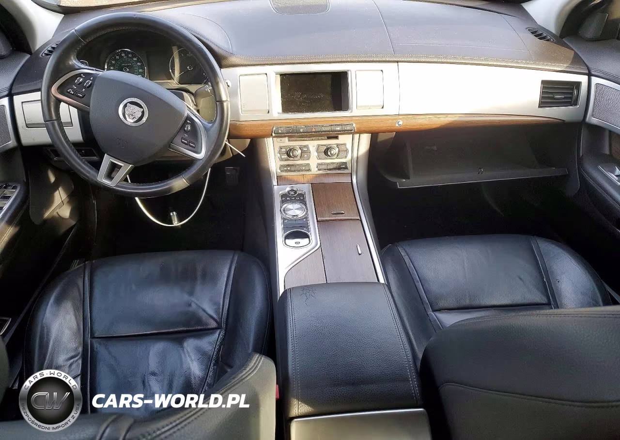 2013 Jaguar Xf VIN:SAJWA0ES7DPU00685 - 8