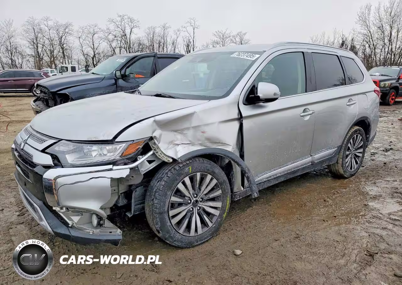 2020 Mitsubishi Outlander Se