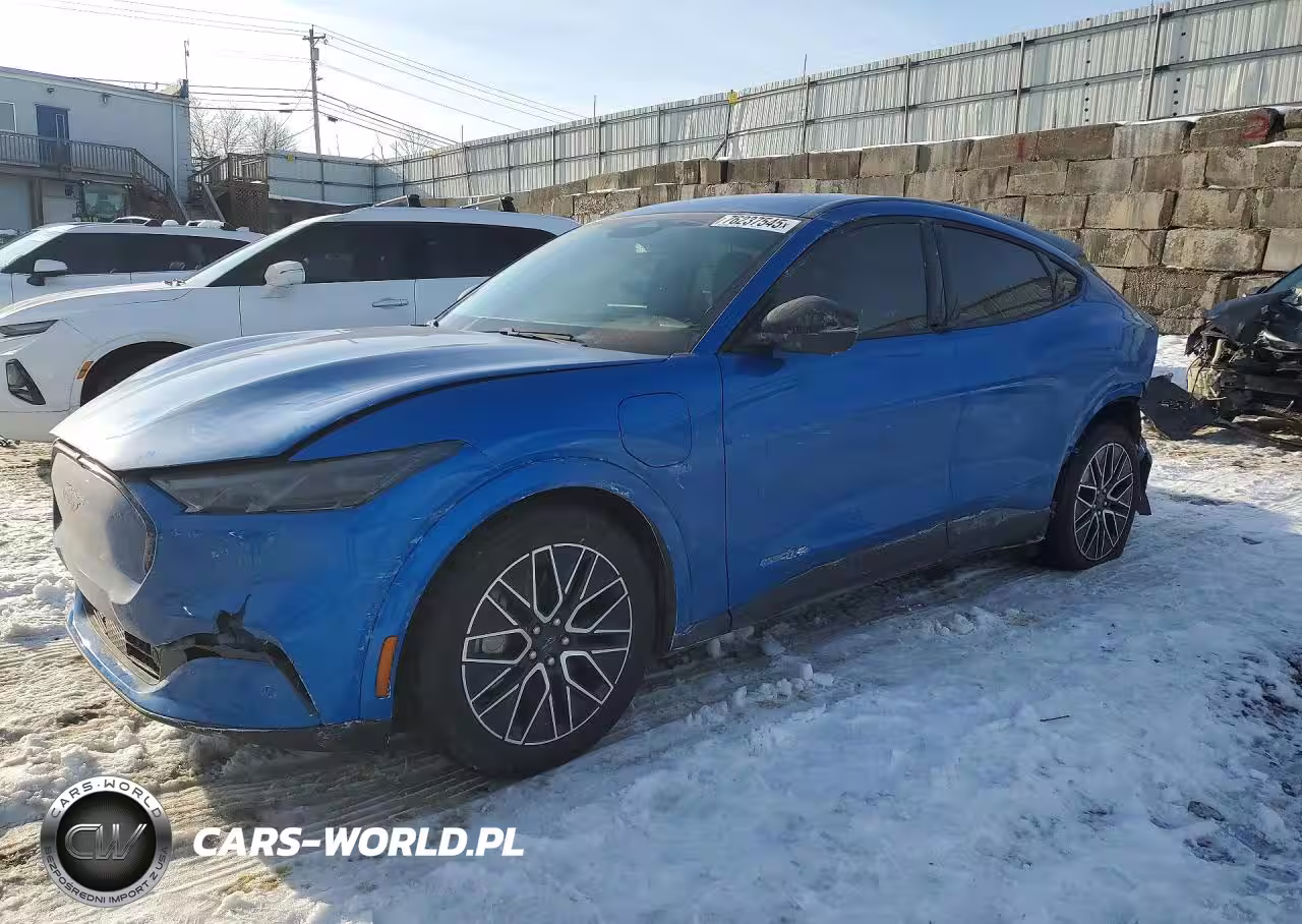 2025 Ford Mustang Mach-E Premium