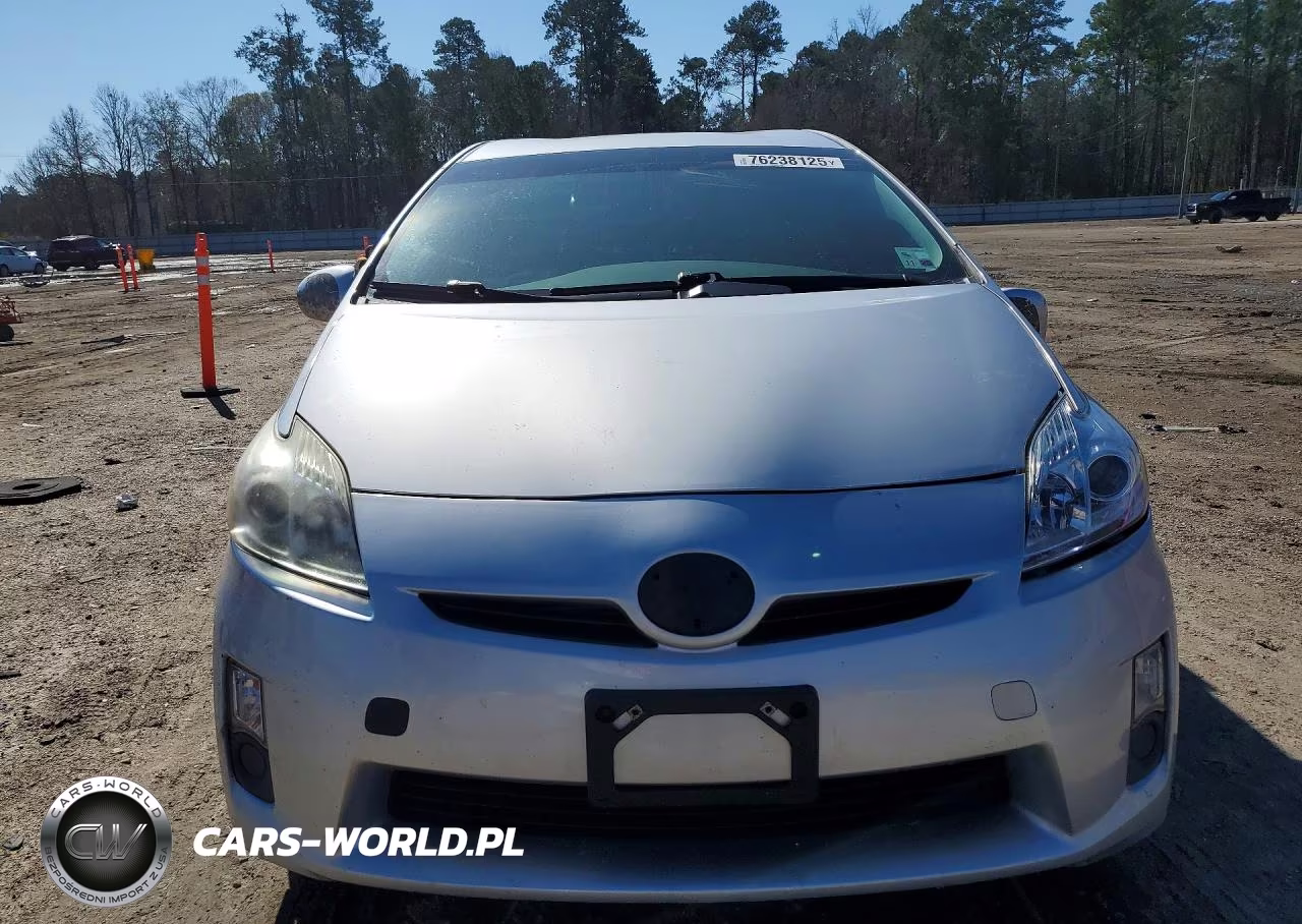 2011 Toyota Prius VIN:JTDKN3DU6B1402773 - 5