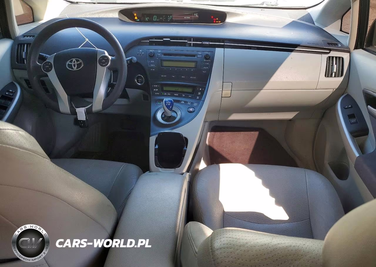 2011 Toyota Prius VIN:JTDKN3DU6B1402773 - 8