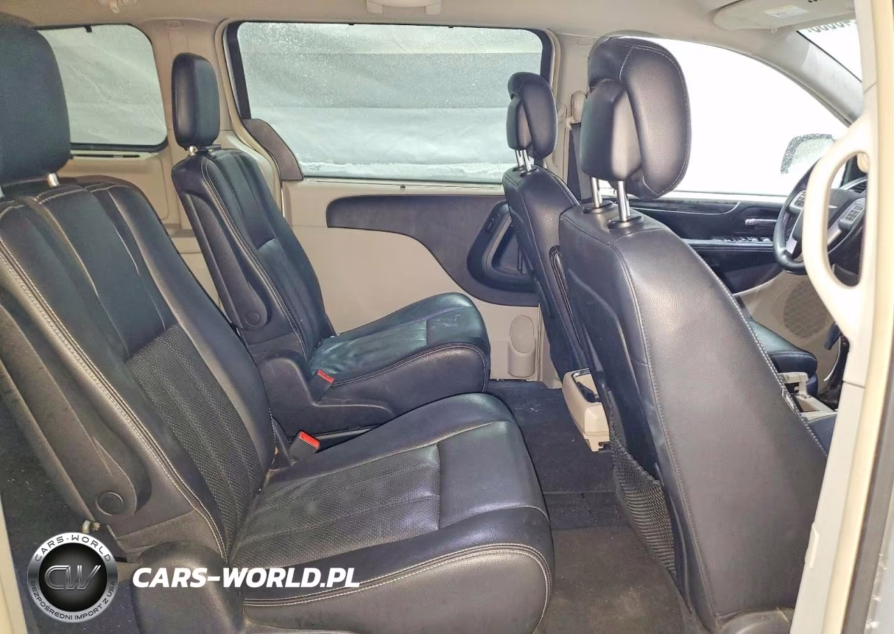 2012 Chrysler Town & Country Touring L VIN:2C4RC1CG5CR156543 - 11