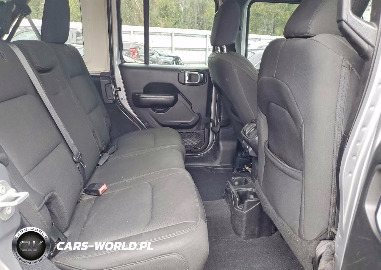 2018 Jeep Wrangler Unlimited Sport VIN:1C4HJXDNXJW206858 - 11