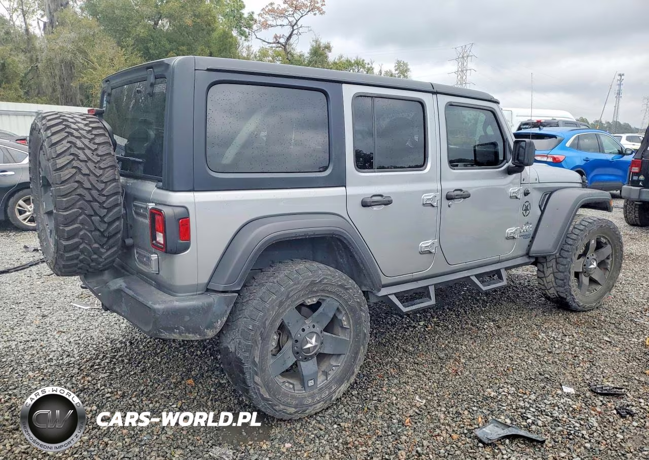 2018 Jeep Wrangler Unlimited Sport VIN:1C4HJXDNXJW206858 - 3