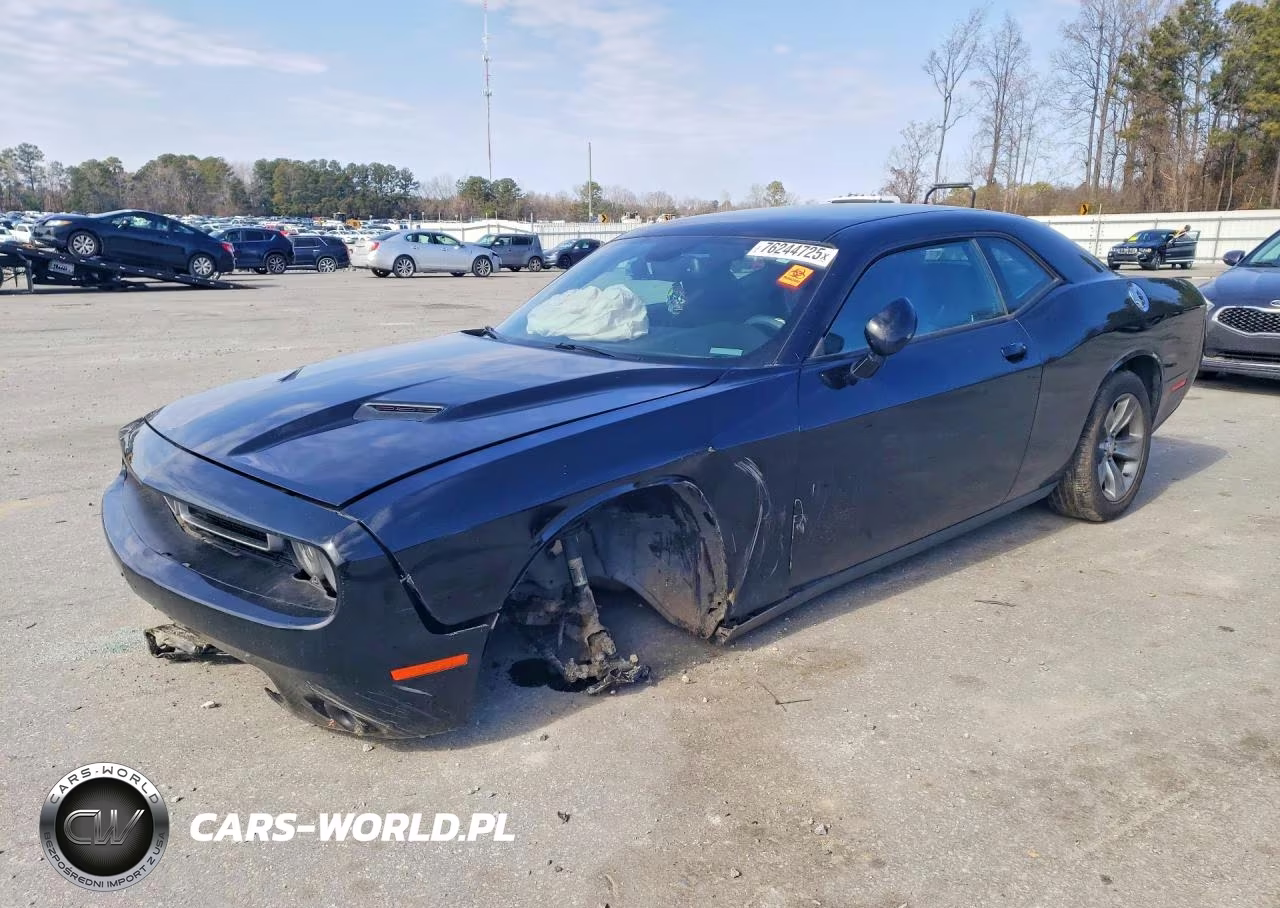 2015 Dodge Challenger Sxt