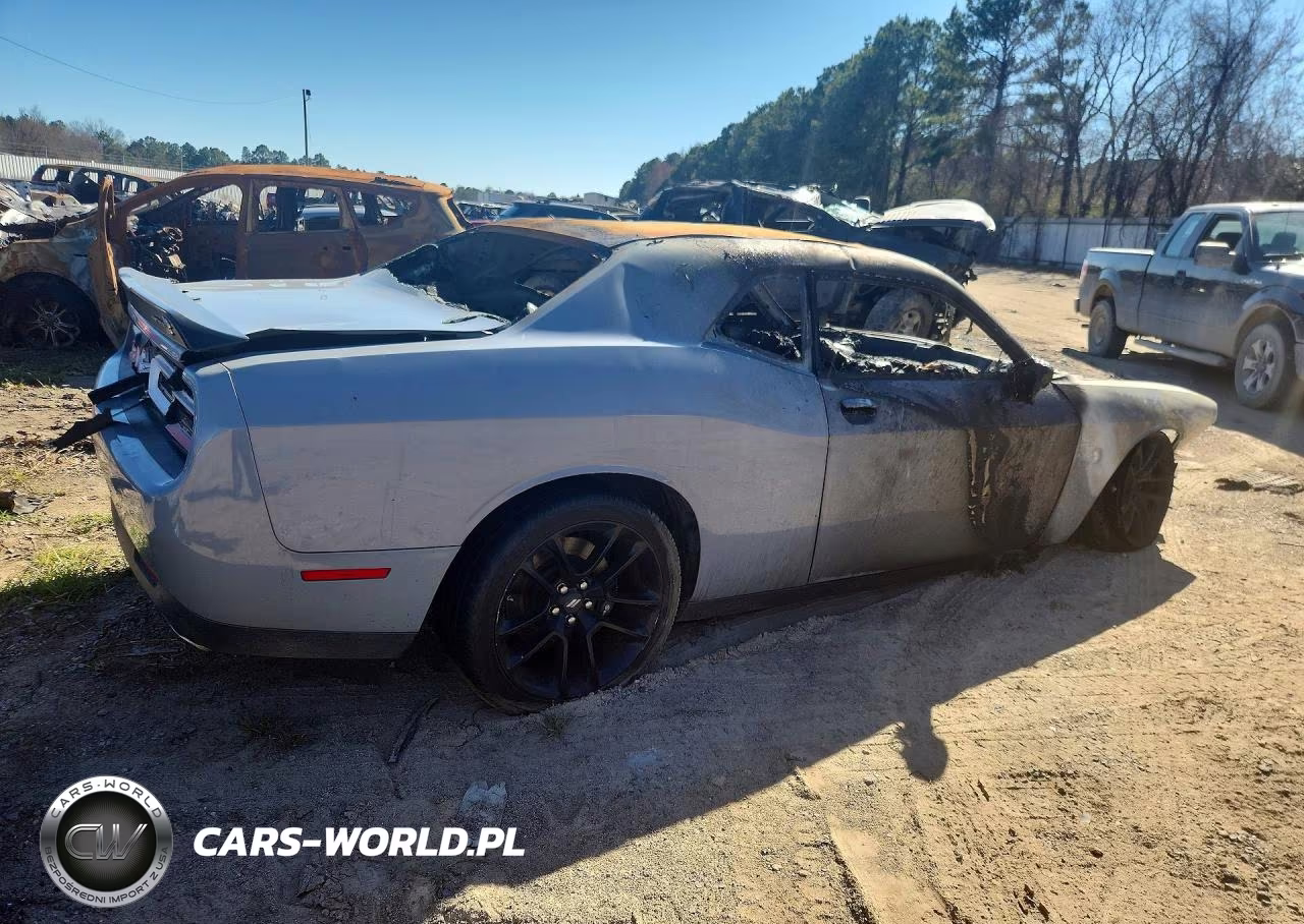 2021 Dodge Challenger R-T Scat Pack VIN:2C3CDZFJ0MH510408 - 3