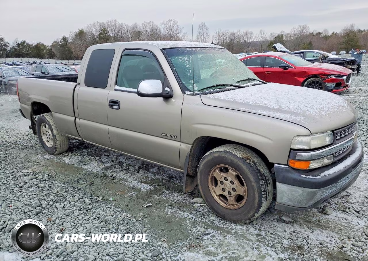 2002 Chevrolet Silverado C1500 VIN:2GCEC19T221414792 - 4