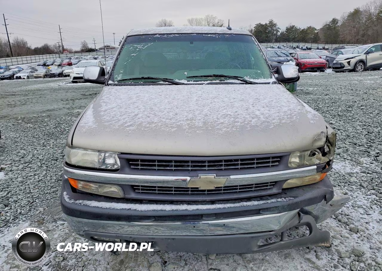 2002 Chevrolet Silverado C1500 VIN:2GCEC19T221414792 - 5