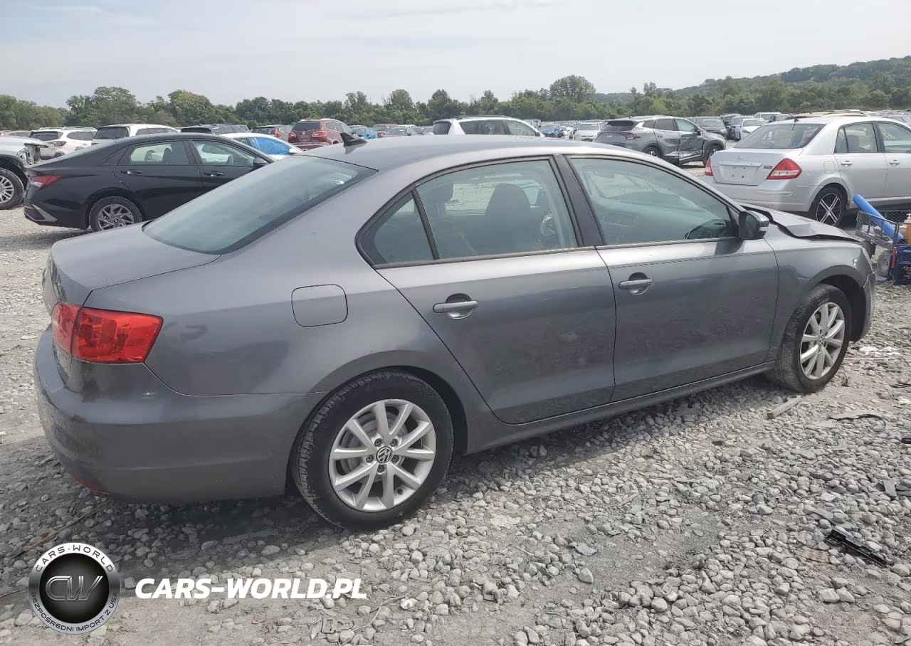2012 Volkswagen Jetta Se VIN:3VWDX7AJ0CM305980 - 3