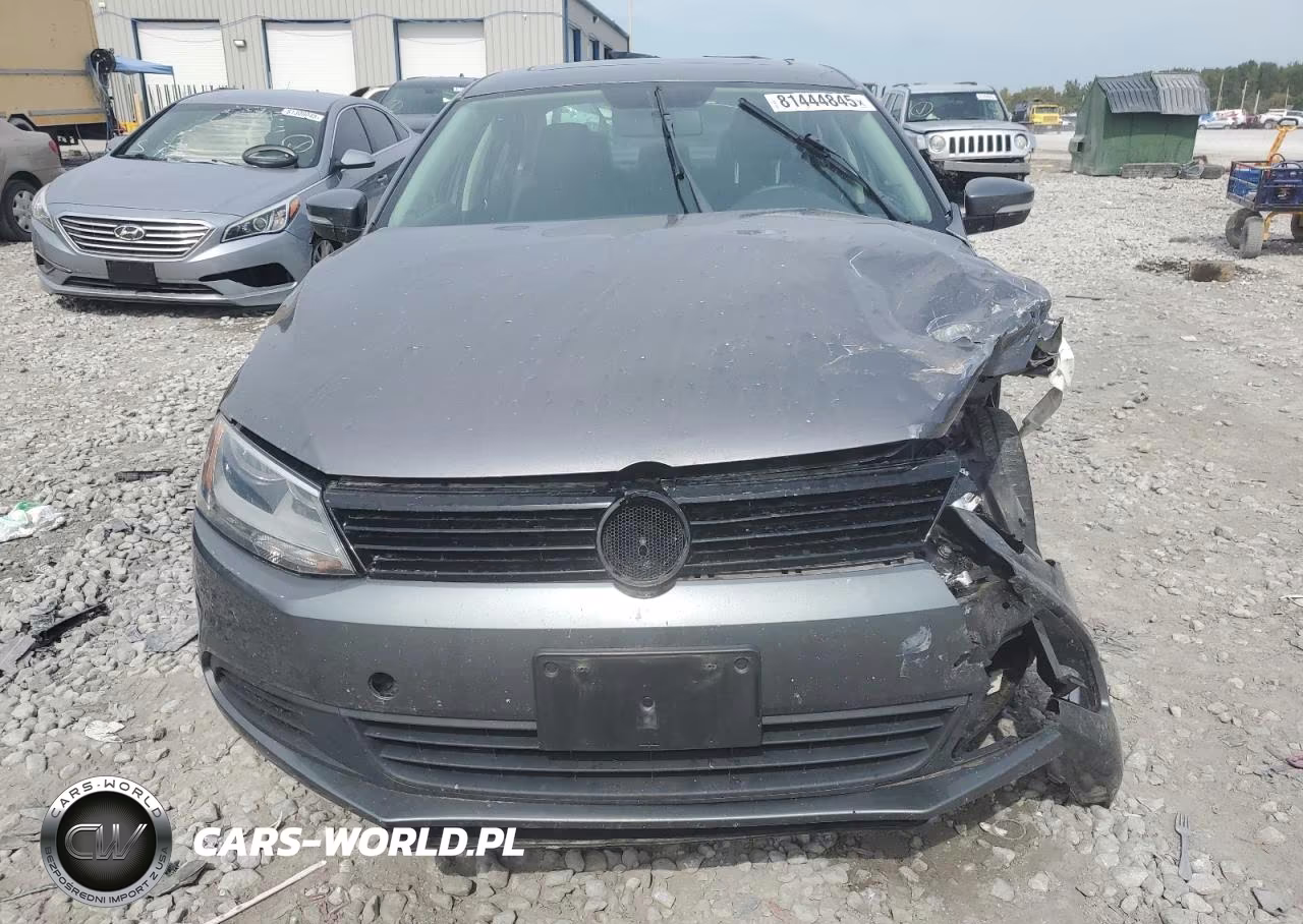 2012 Volkswagen Jetta Se VIN:3VWDX7AJ0CM305980 - 5