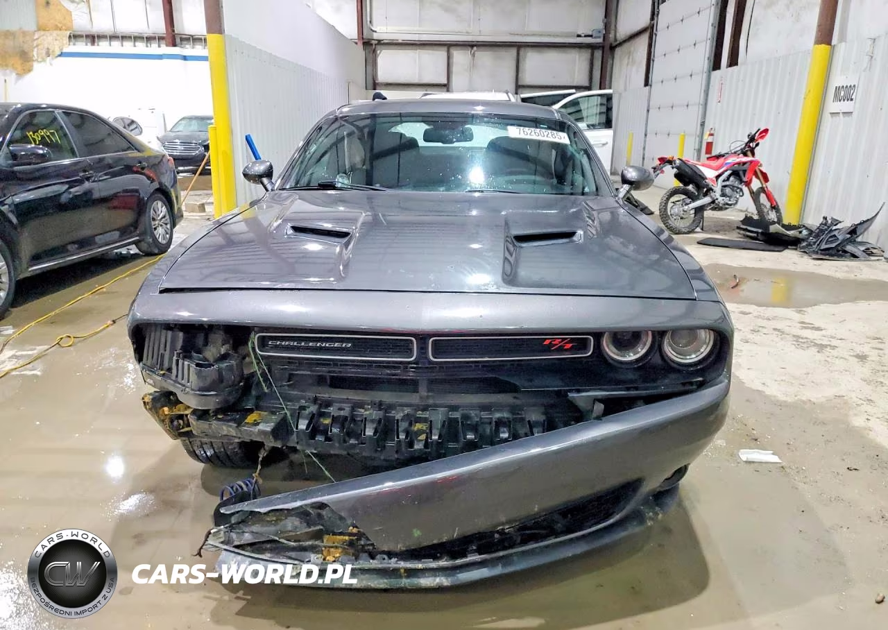 2017 Dodge Challenger R VIN:2C3CDZBT8HH655869 - 5