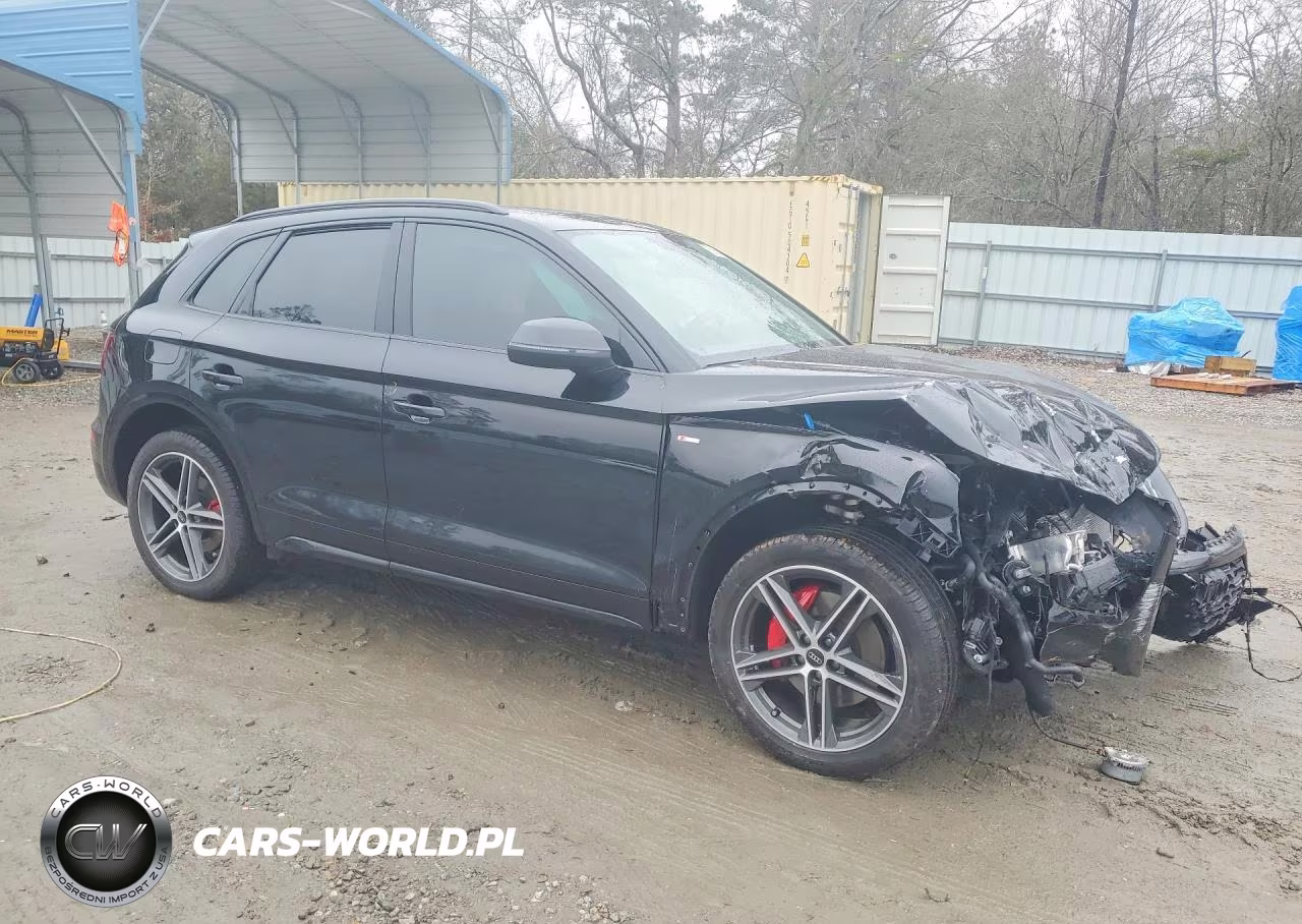 2024 Audi Q5 E Premium Plus 55 VIN:WA1E2AFY2R2121854 - 4