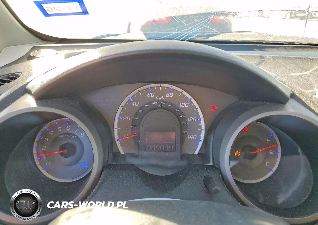 2010 Honda Fit VIN:JHMGE8H25AS008555 - 9