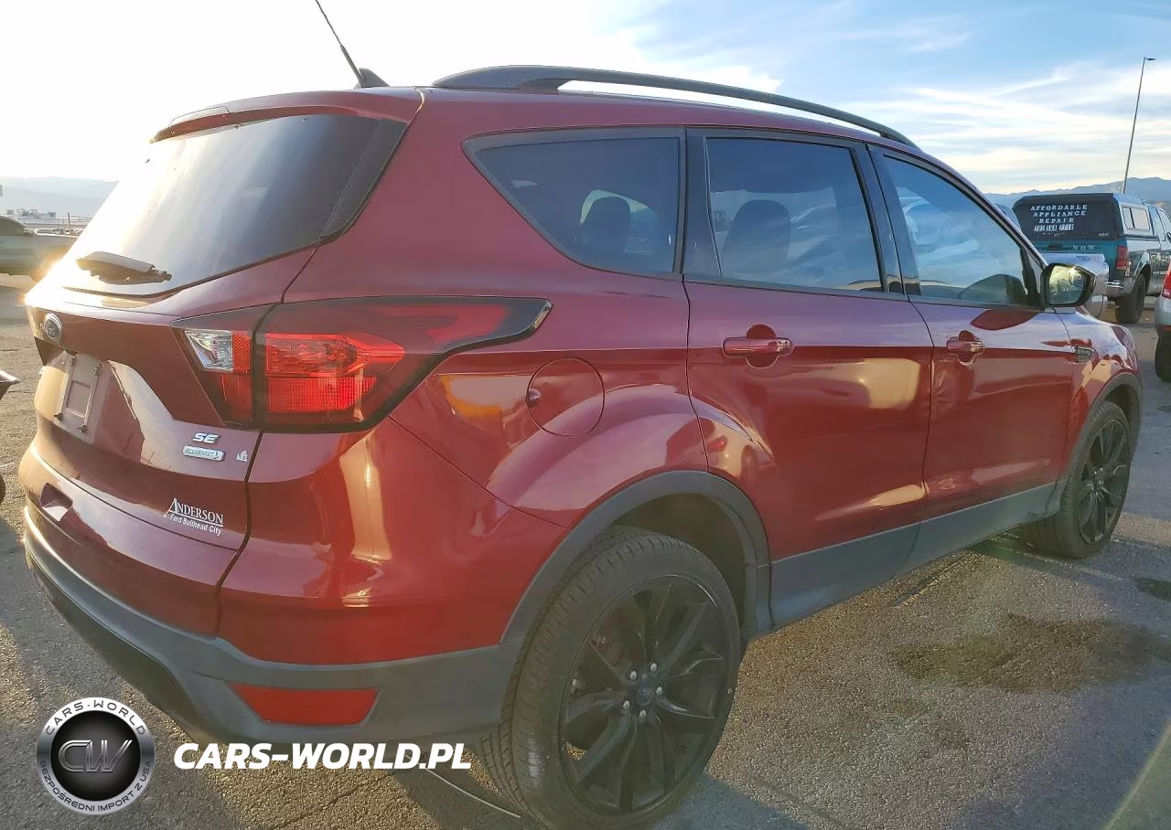 2019 Ford Escape Se VIN:1FMCU0GD0KUB79688 - 3